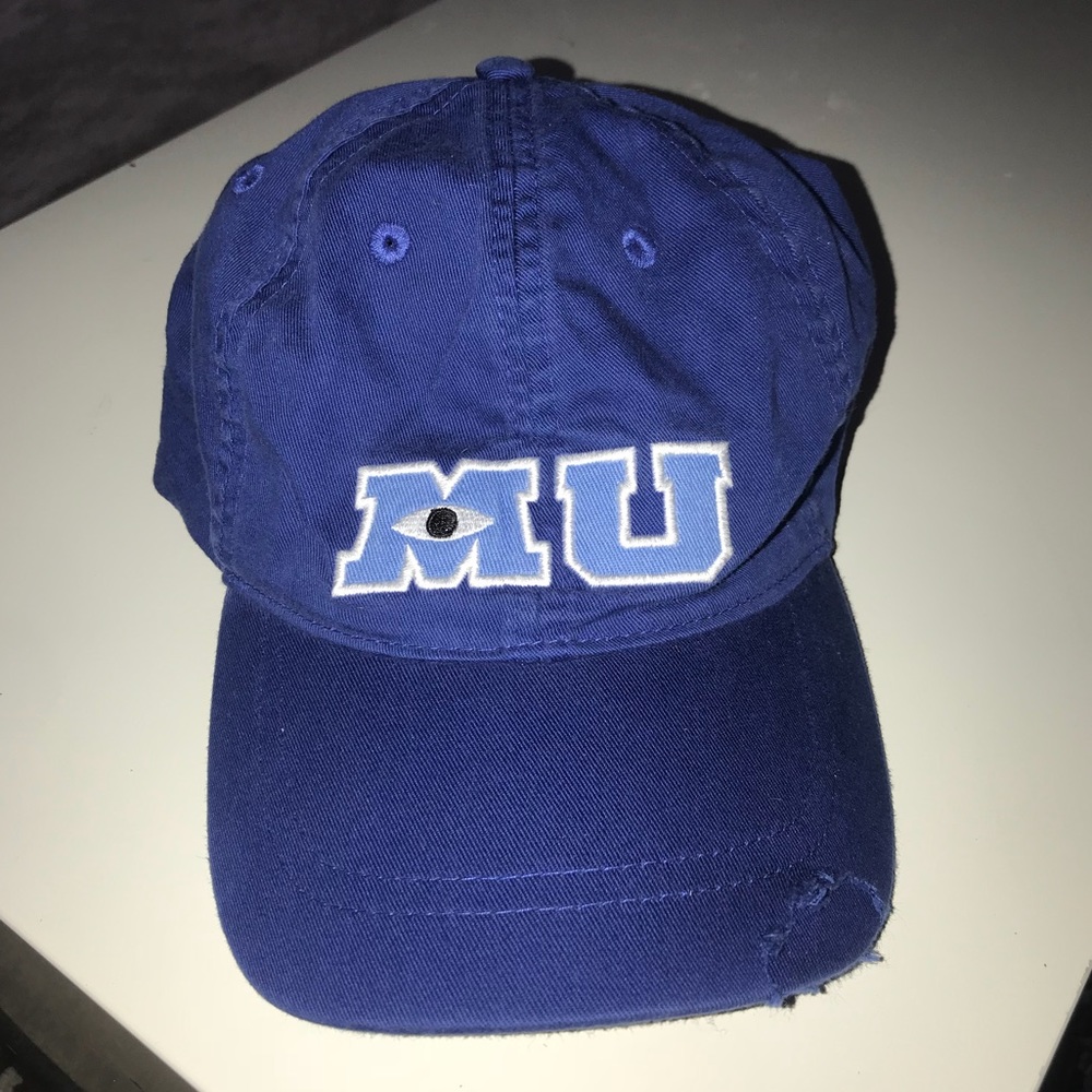 Disney Hat !!nw/ot!!